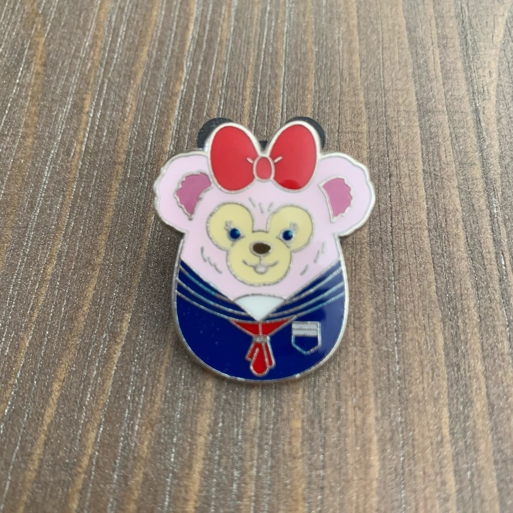 Shellie May pin